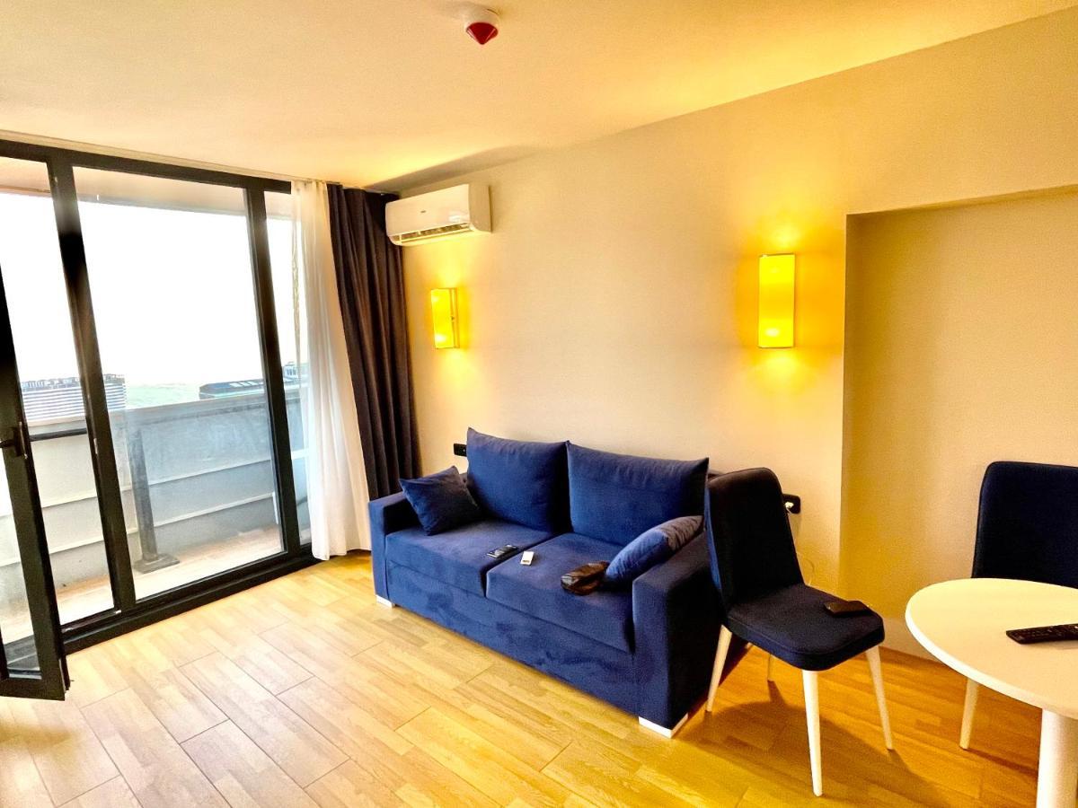 Orbi City Suite Batumi Exterior photo